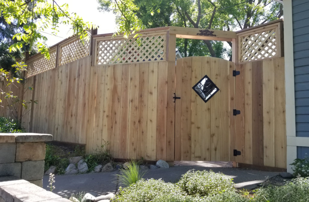 Fence Construction Contractor